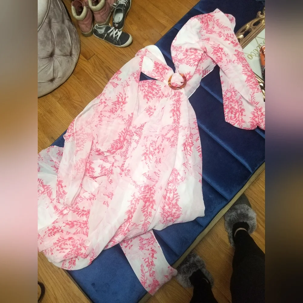 Dress - Picture 3 of 3